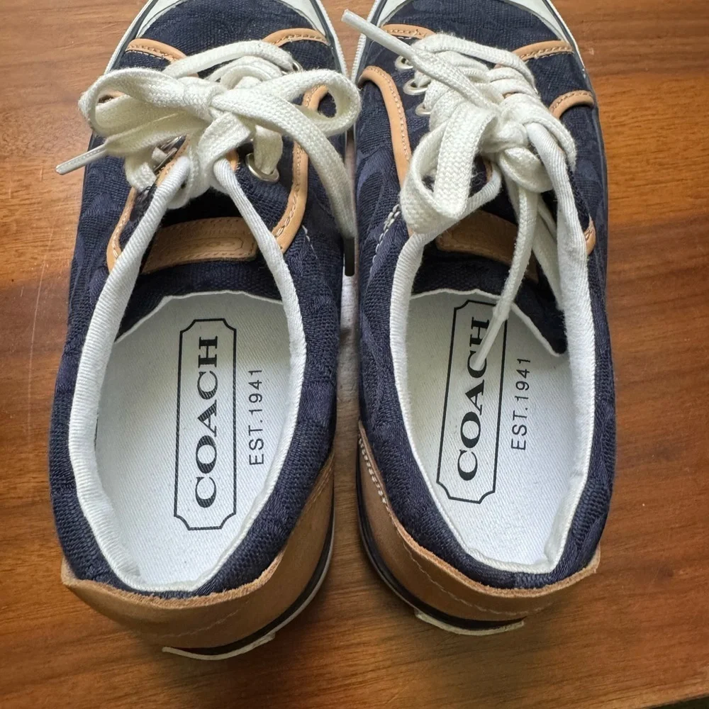 Coach Navy and Tan Sneakers women’s sized 6